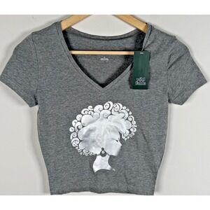Wild Fable Cropped Gray Graphic Tee V Neck T-shirt Gray Womens Size Small